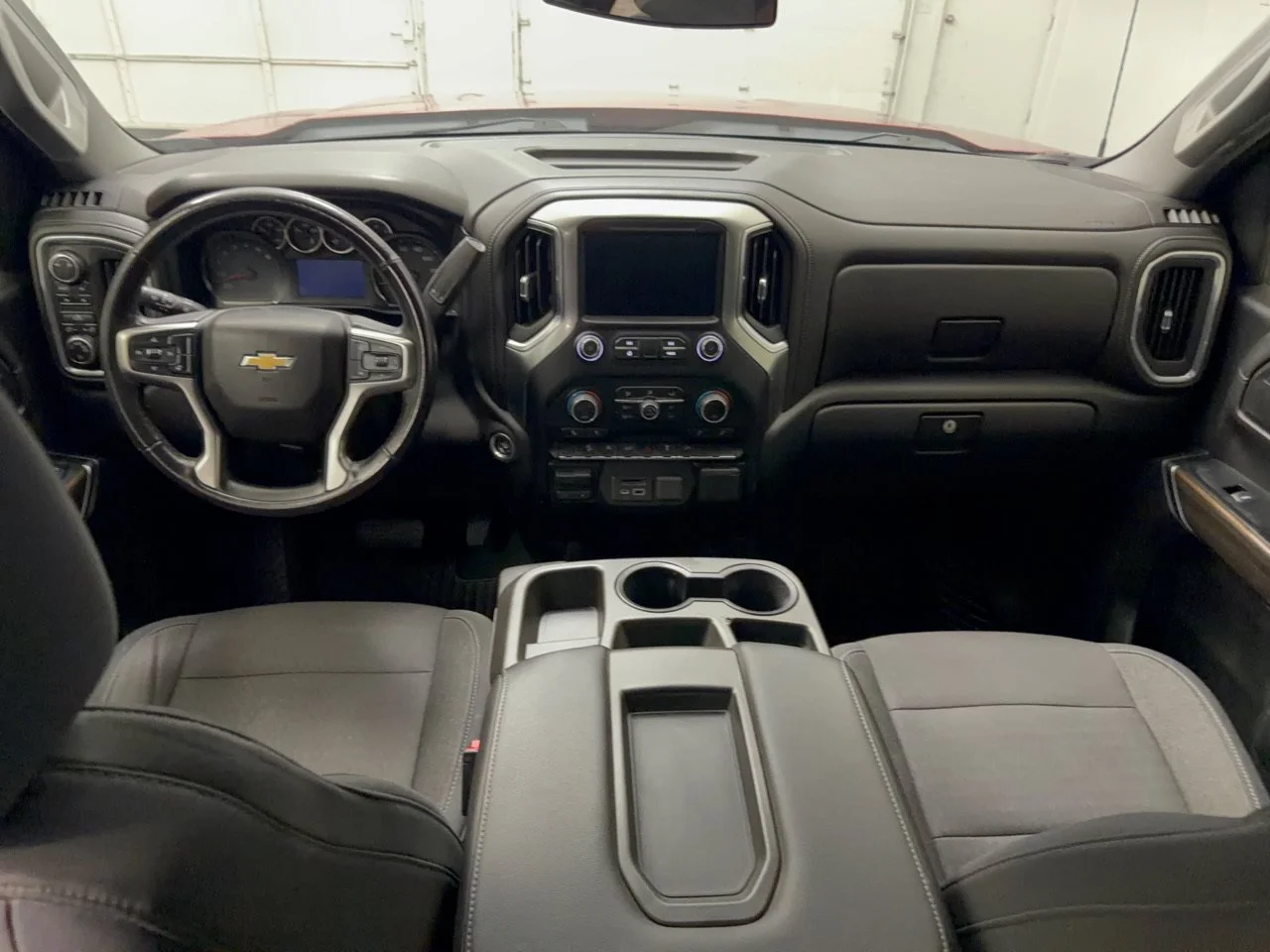Used 2019 Cajun Red Tintcoat Chevrolet LT image 17
