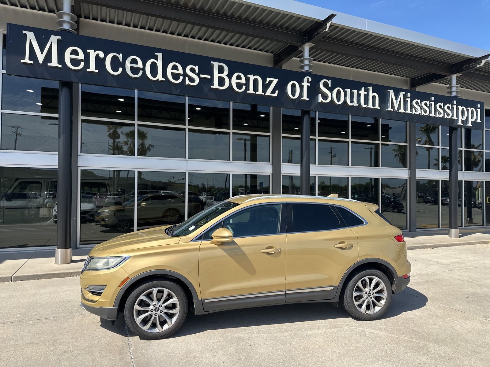 2015 Lincoln MKC Base