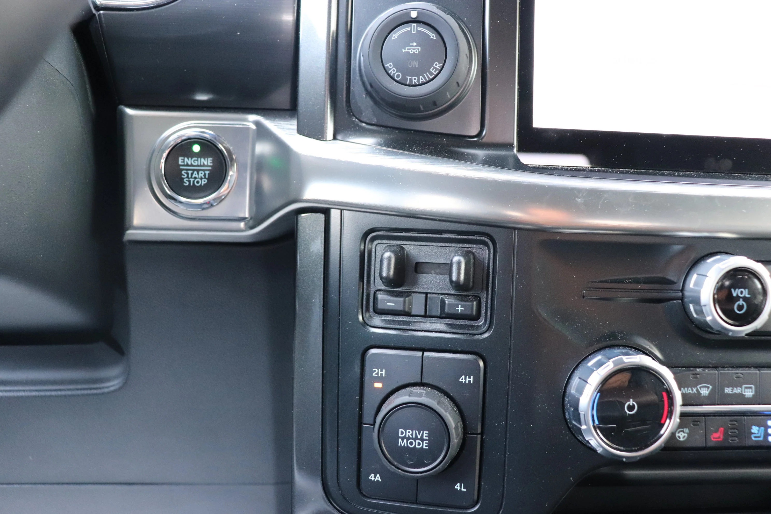 Certified Used 2023 Silver Ford Lariat 4WD SuperCrew 5.5