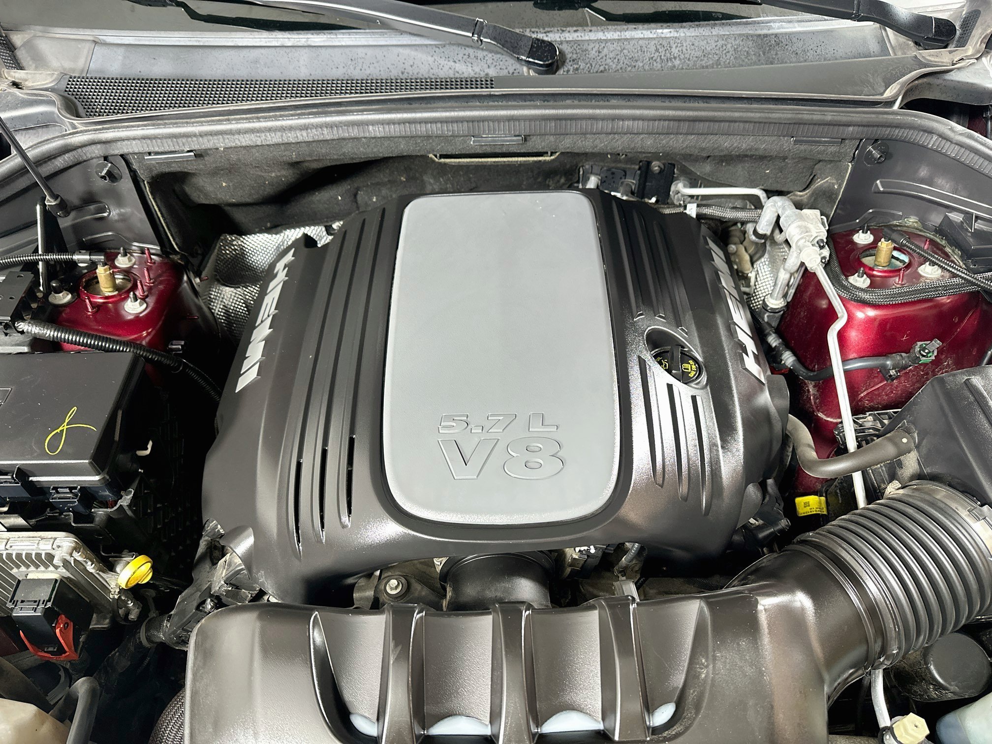 Used 2017 Velvet Red Pearlcoat Jeep Summit image 31