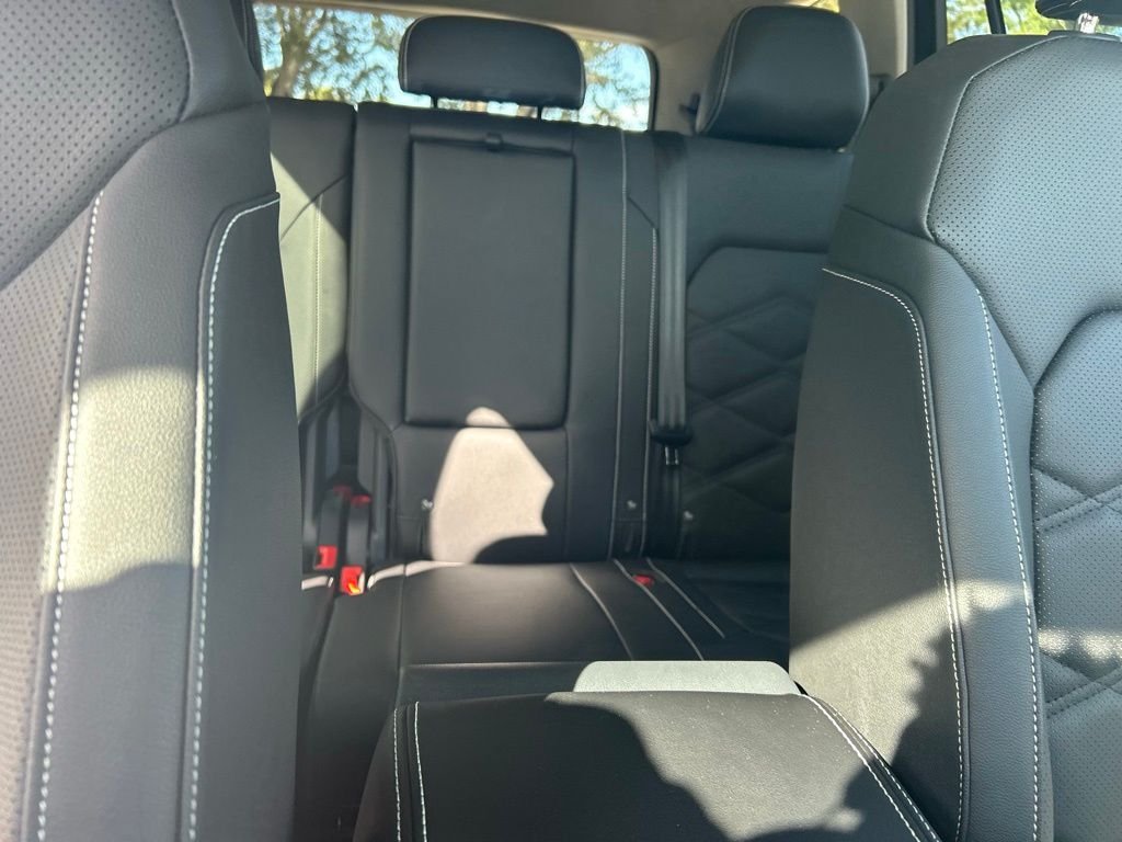 New 2026 Black Volkswagen SE w/Technology image 35