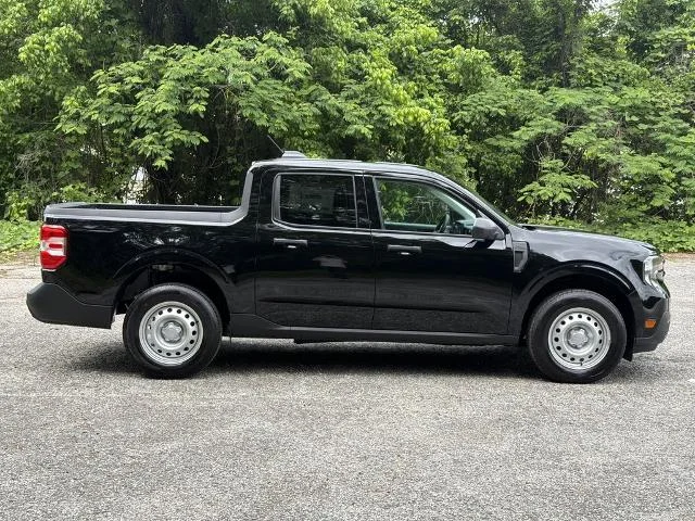New 2026 Shadow Black Ford XL image 7