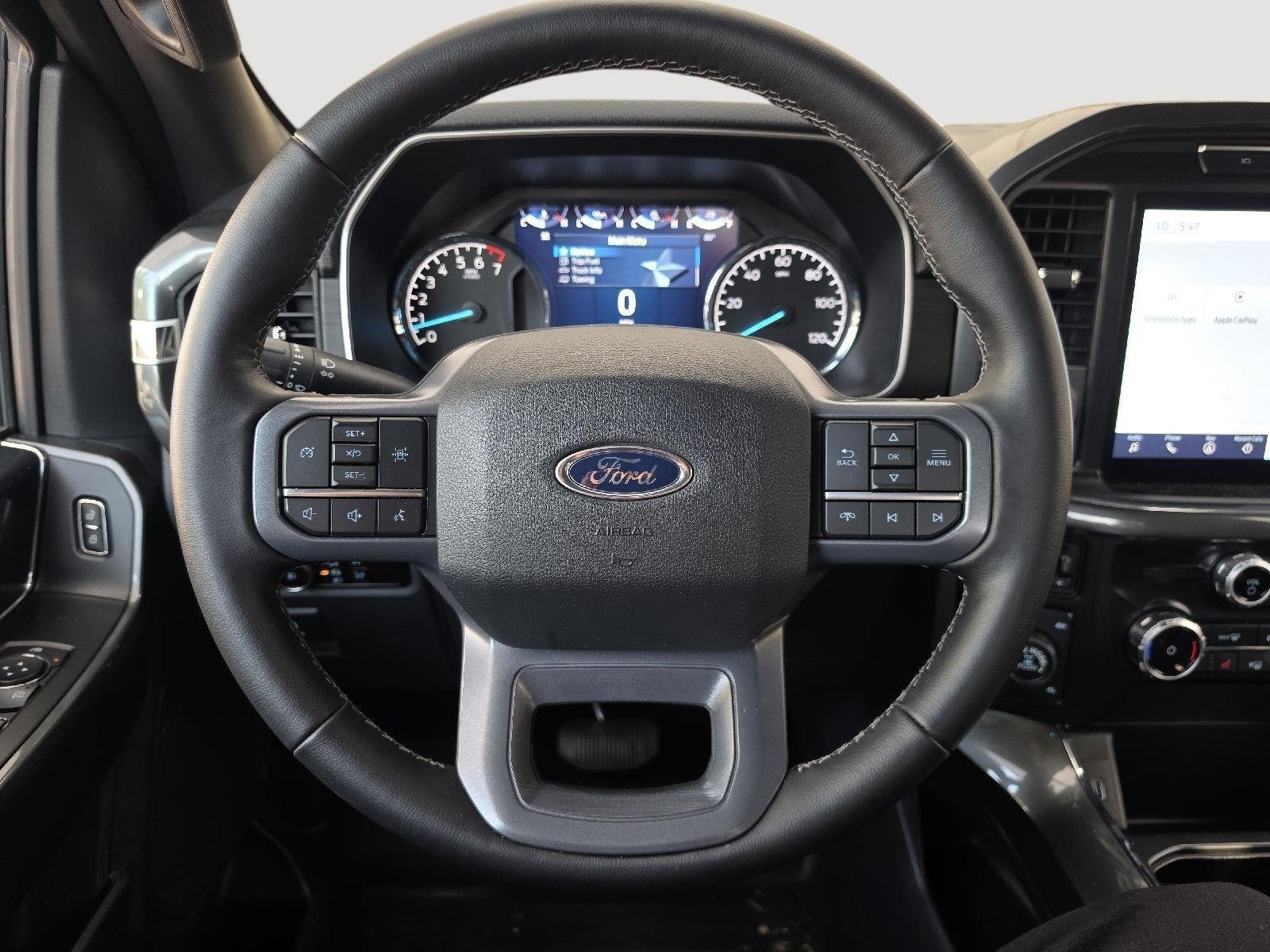 Used 2023 Oxford White Ford XLT image 37