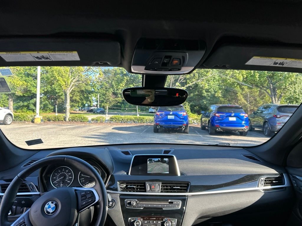 Used 2018 Silver BMW xDrive28i image 19