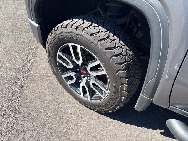 Used 2019 Gray GMC AT4 image 4