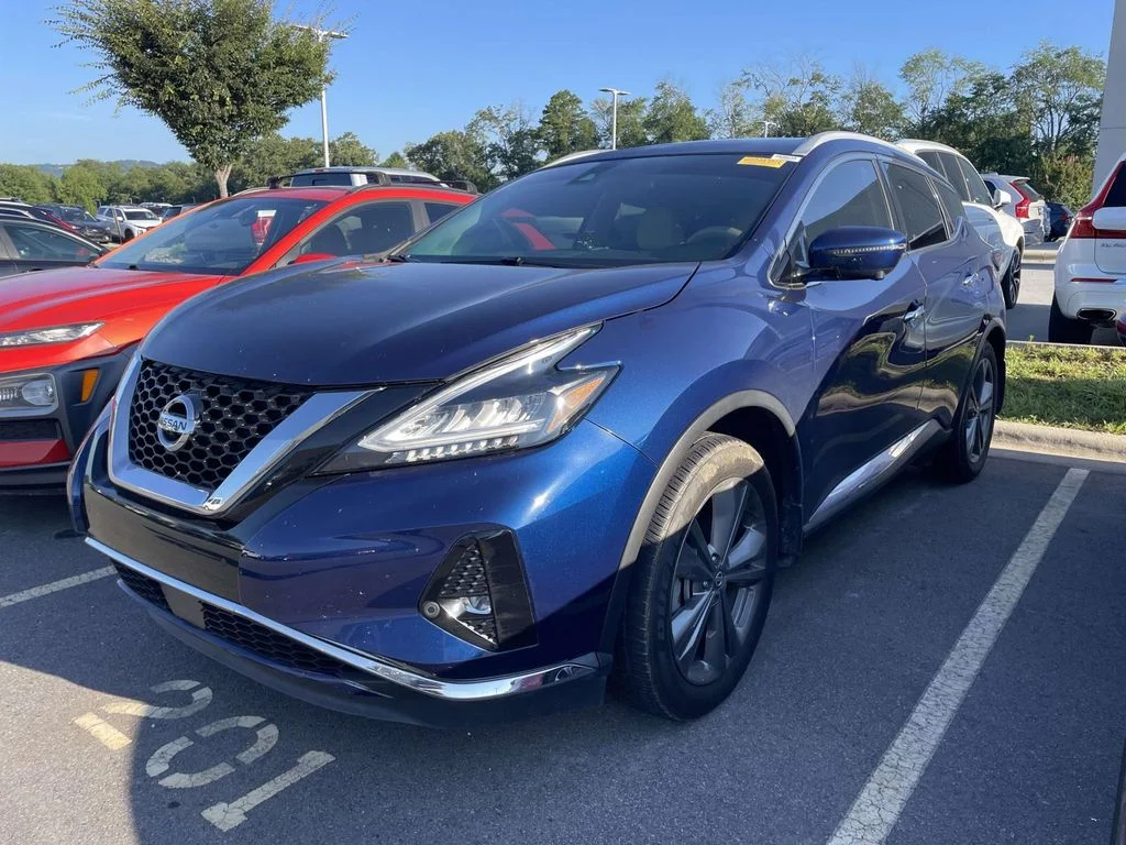 Used 2020 Deep Blue Pearl Nissan Platinum image 2