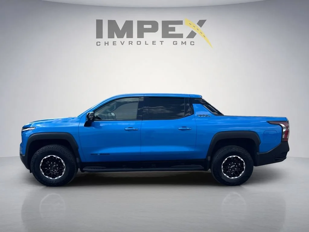 Used 2026 Riptide Blue Metallic Chevrolet Trail Boss - Max Range image 2