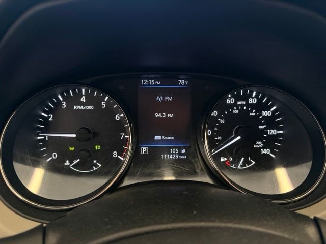 Used 2019 White Nissan SV image 15