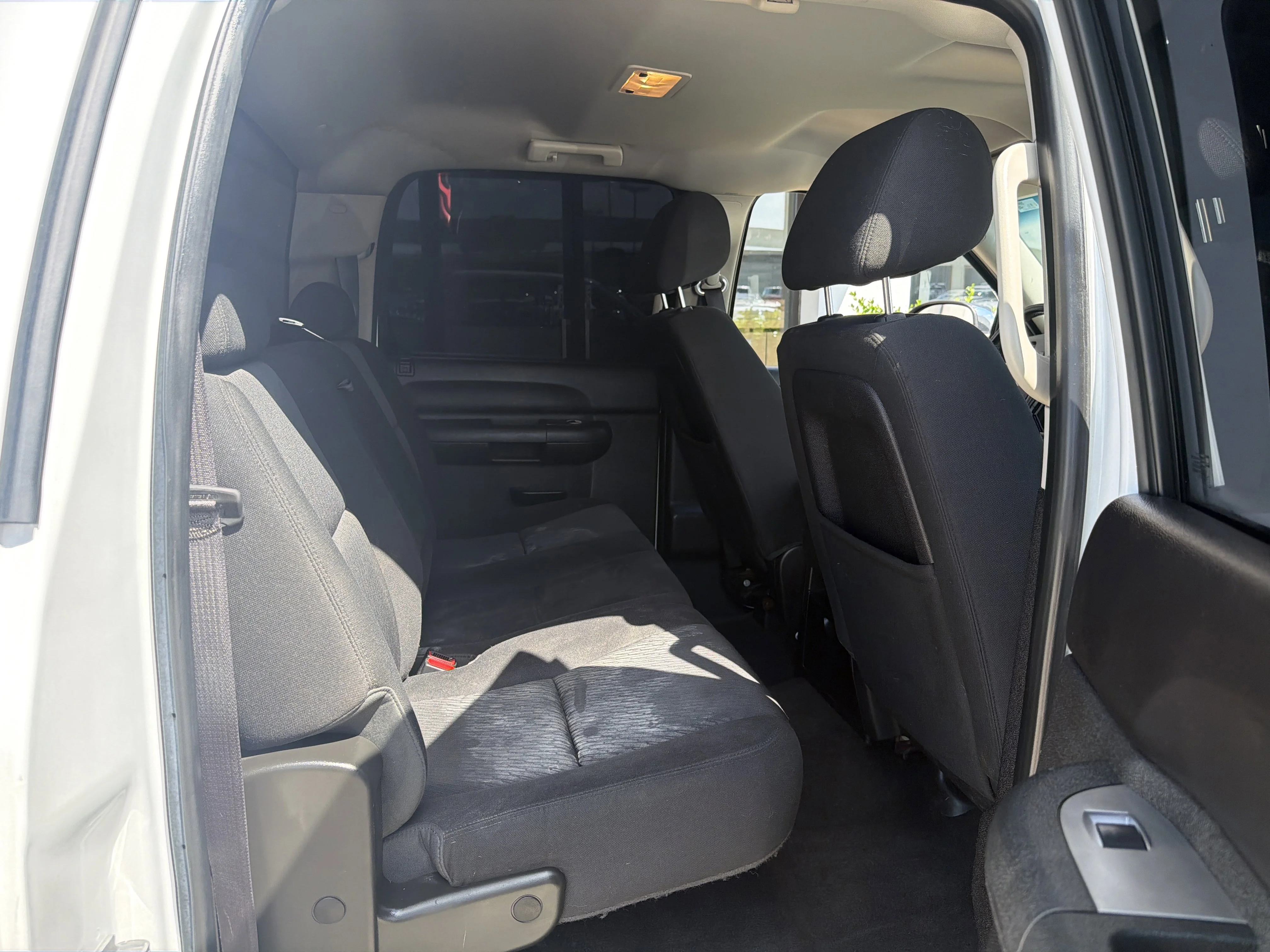 Used 2012 Summit White GMC SLE image 23