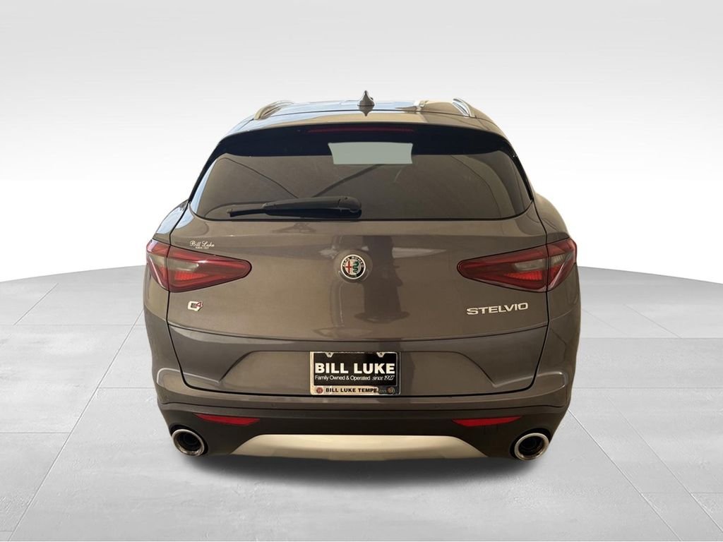 Used 2021 Gray Metallic Alfa Romeo Sprint image 6