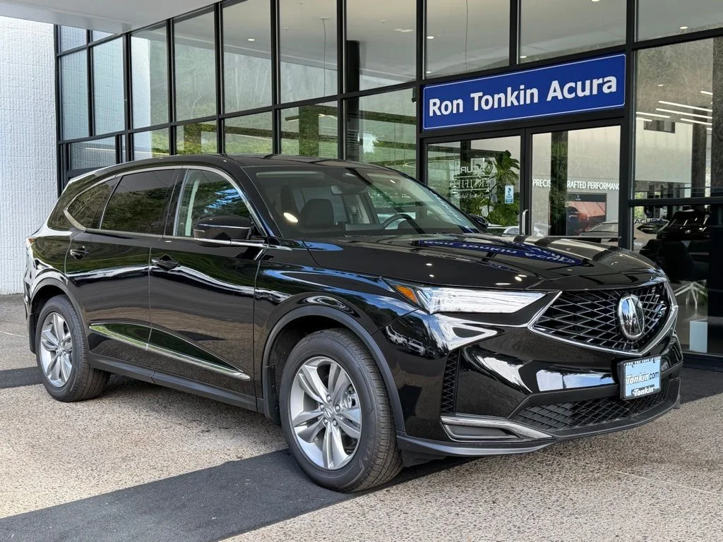 2026 Acura MDX SH-AWD's photo