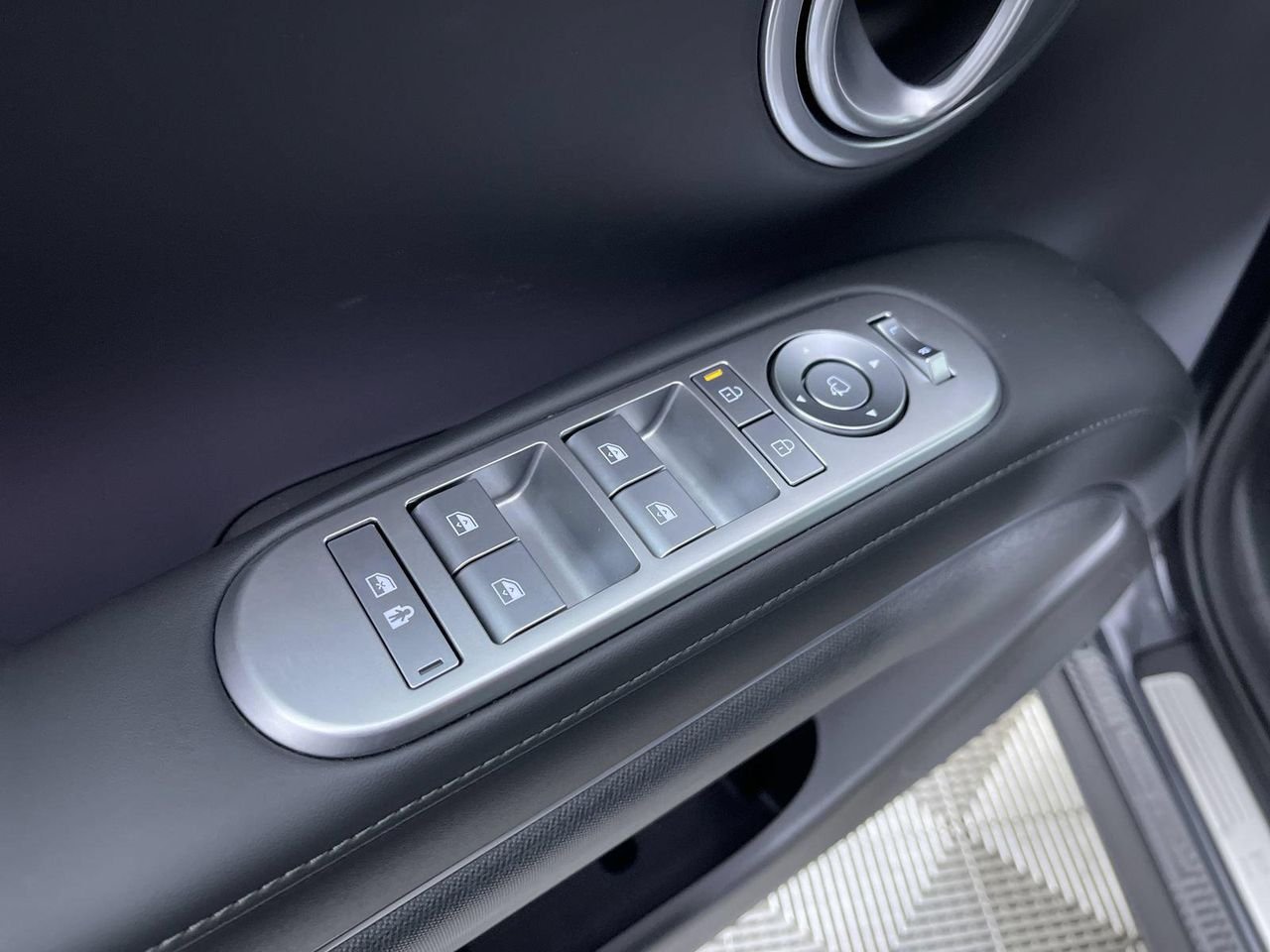New 2026 Ecotronic Gray Pearl Hyundai Calligraphy AWD image 25