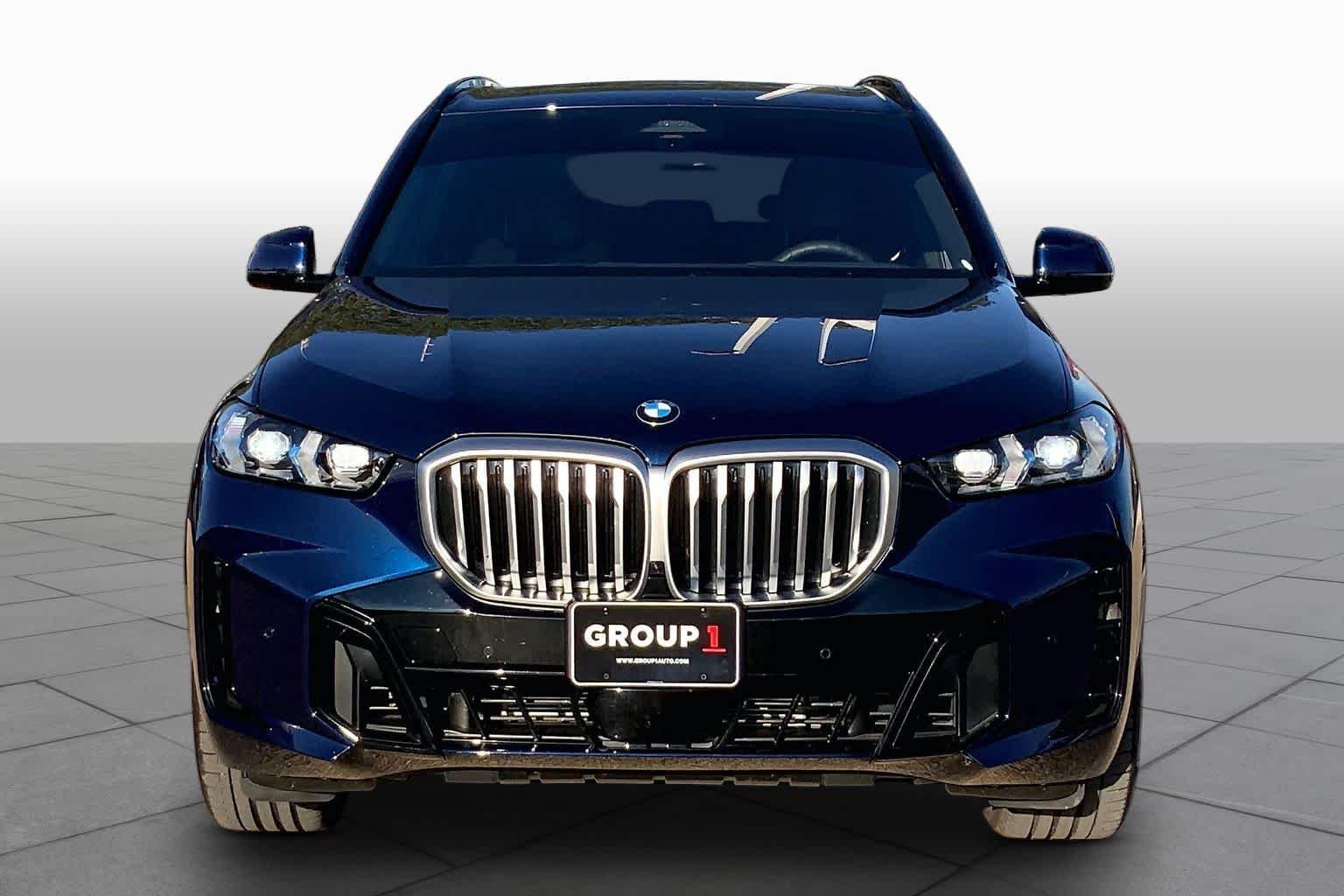 Certified Used 2025 Tanzanite Blue II Metallic BMW xDrive40i image 4