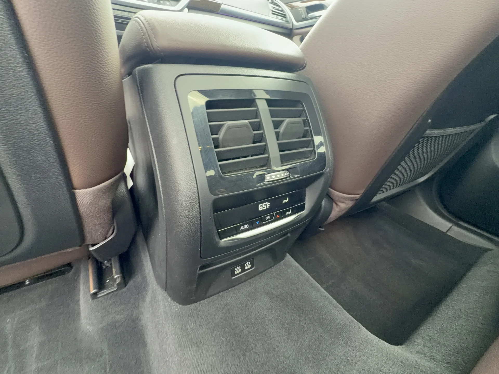 Used 2022 MINERAL WHITE BMW xDrive30i image 27