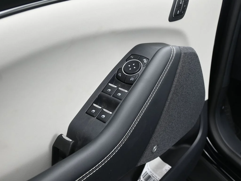 Used 2025 Black Ford Premium image 10