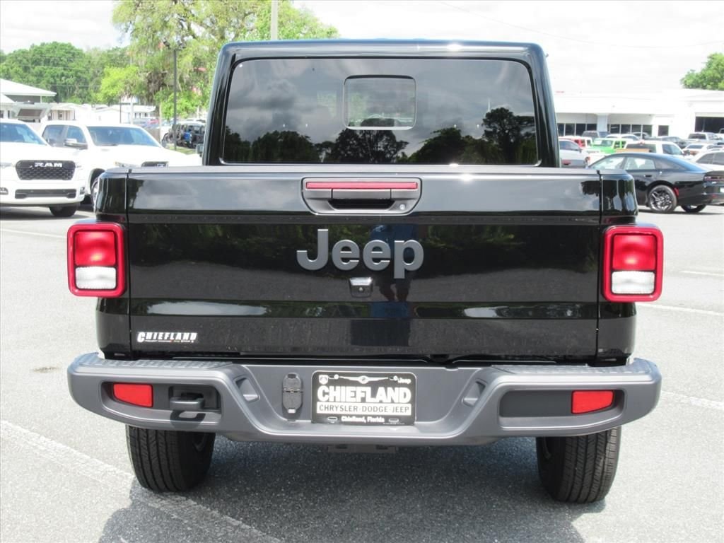 New 2026 Black Clearcoat Jeep Sport S image 6