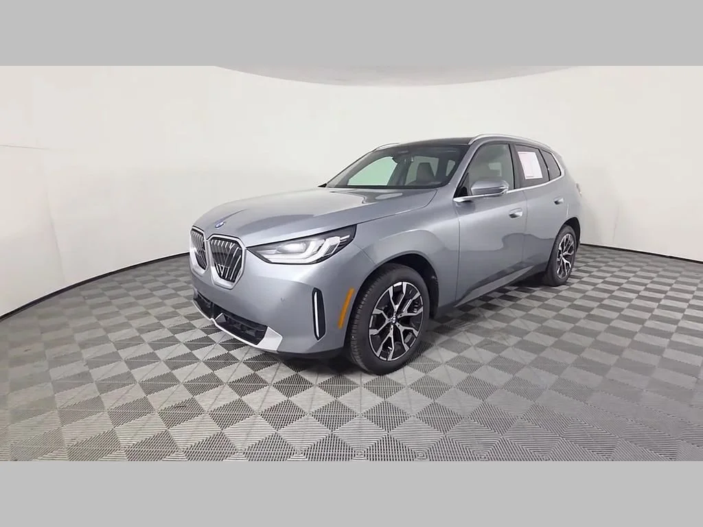 Used 2025 Skyscraper Gray Metallic BMW 30 xDrive image 48