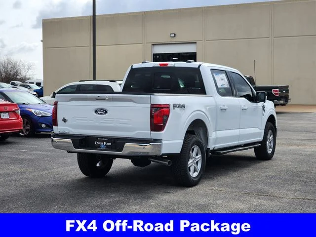 New 2026 Oxford White Ford XLT image 7