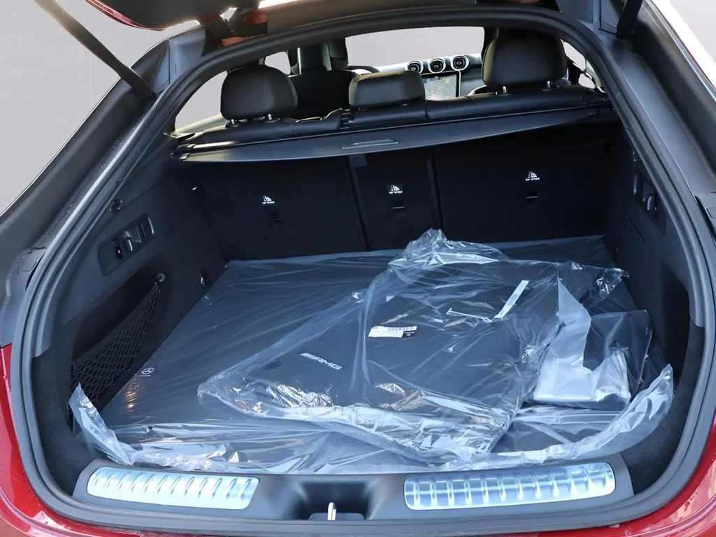 New 2026 MANUFAKTUR Patagonia Red Metallic Mercedes-Benz GLC 300 Coupe image 17