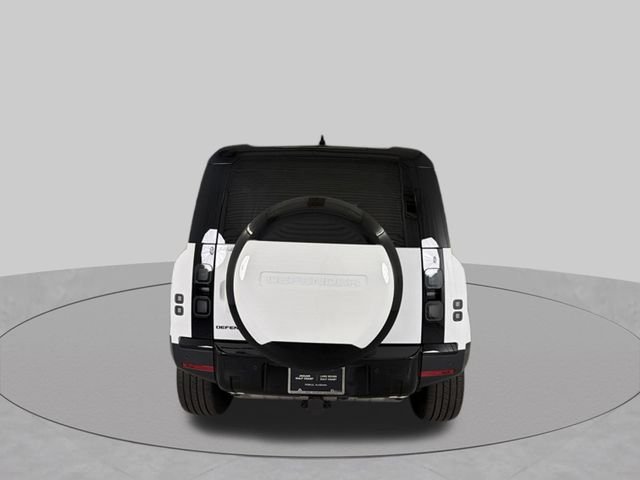 Certified Used 2026 Fuji White Land Rover S image 18