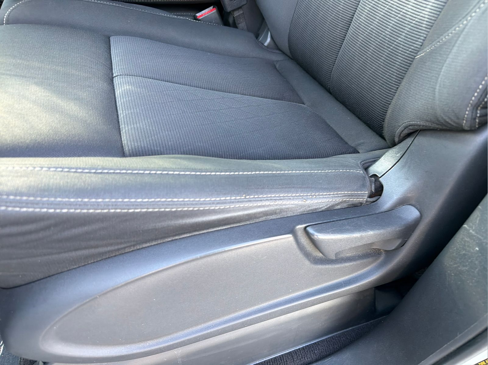 Used 2017 White Nissan SV image 25