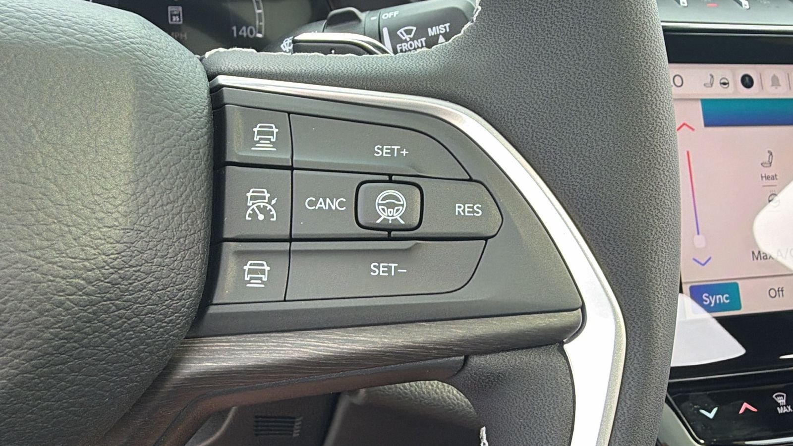 New 2026 Silver Zynith Exterior Paint Jeep Altitude image 25