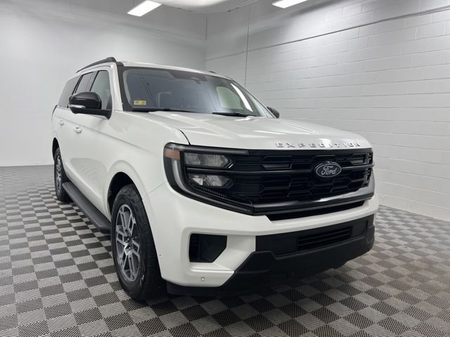 2025 Ford Expedition Active 4x4's photo
