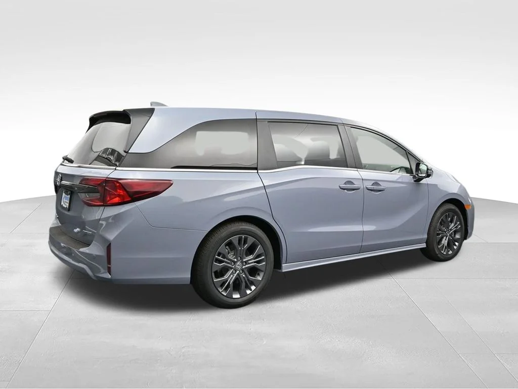 New 2026  Honda Touring image 7