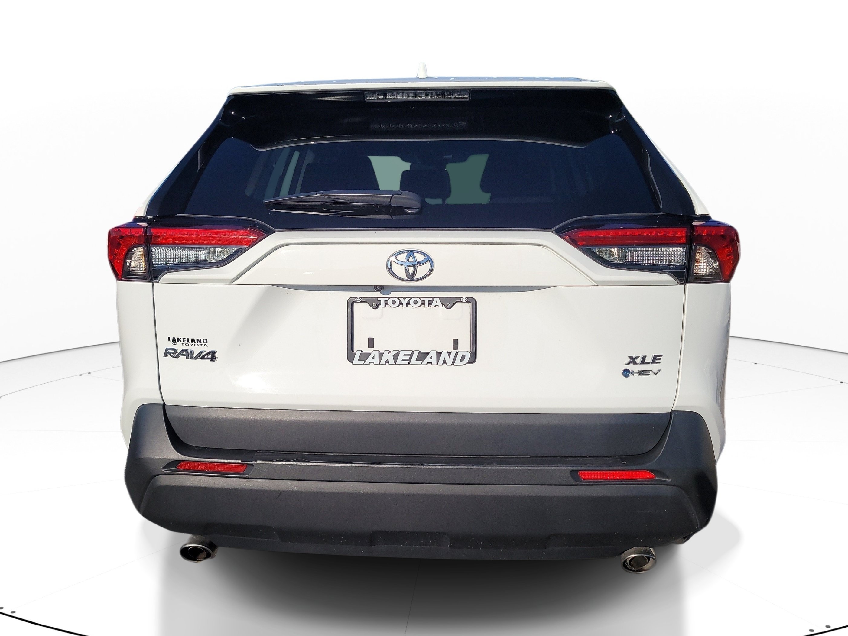 Used 2025 Ice Toyota Hybrid XLE image 5