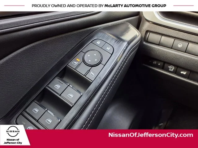 2026 Nissan Rogue Dark Armor - Photo 19