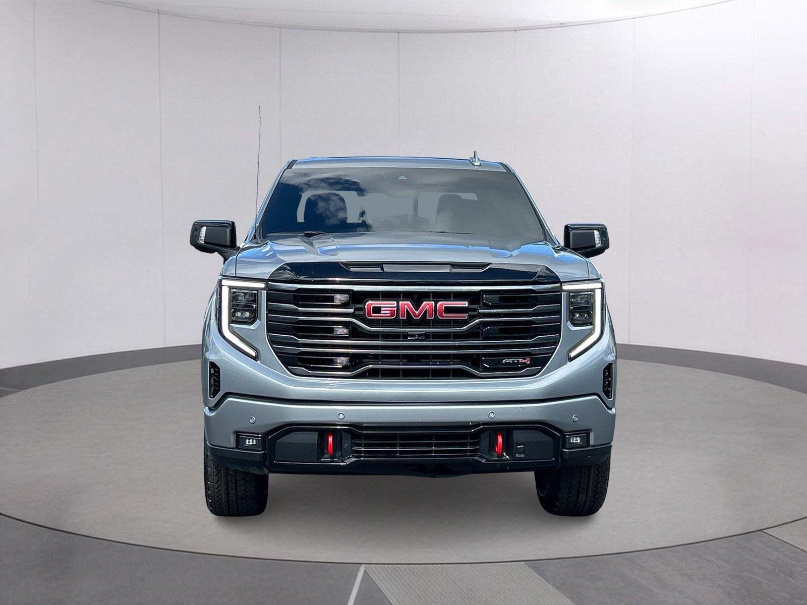 Certified Used 2025 Sterling Metallic GMC AT4 image 10