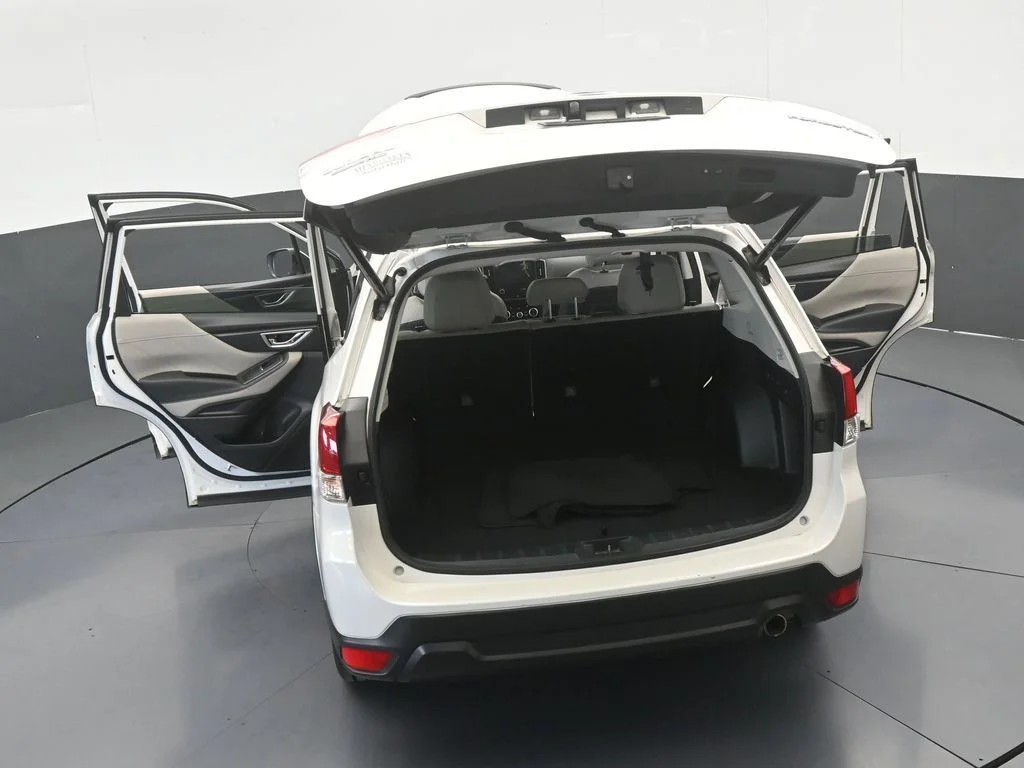 Used 2022 Crystal White Pearl Subaru Limited image 66