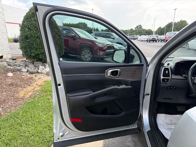 Used 2021 Silver Kia EX image 24