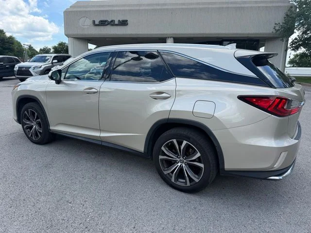 Used 2018 Beige Lexus 350L image 4