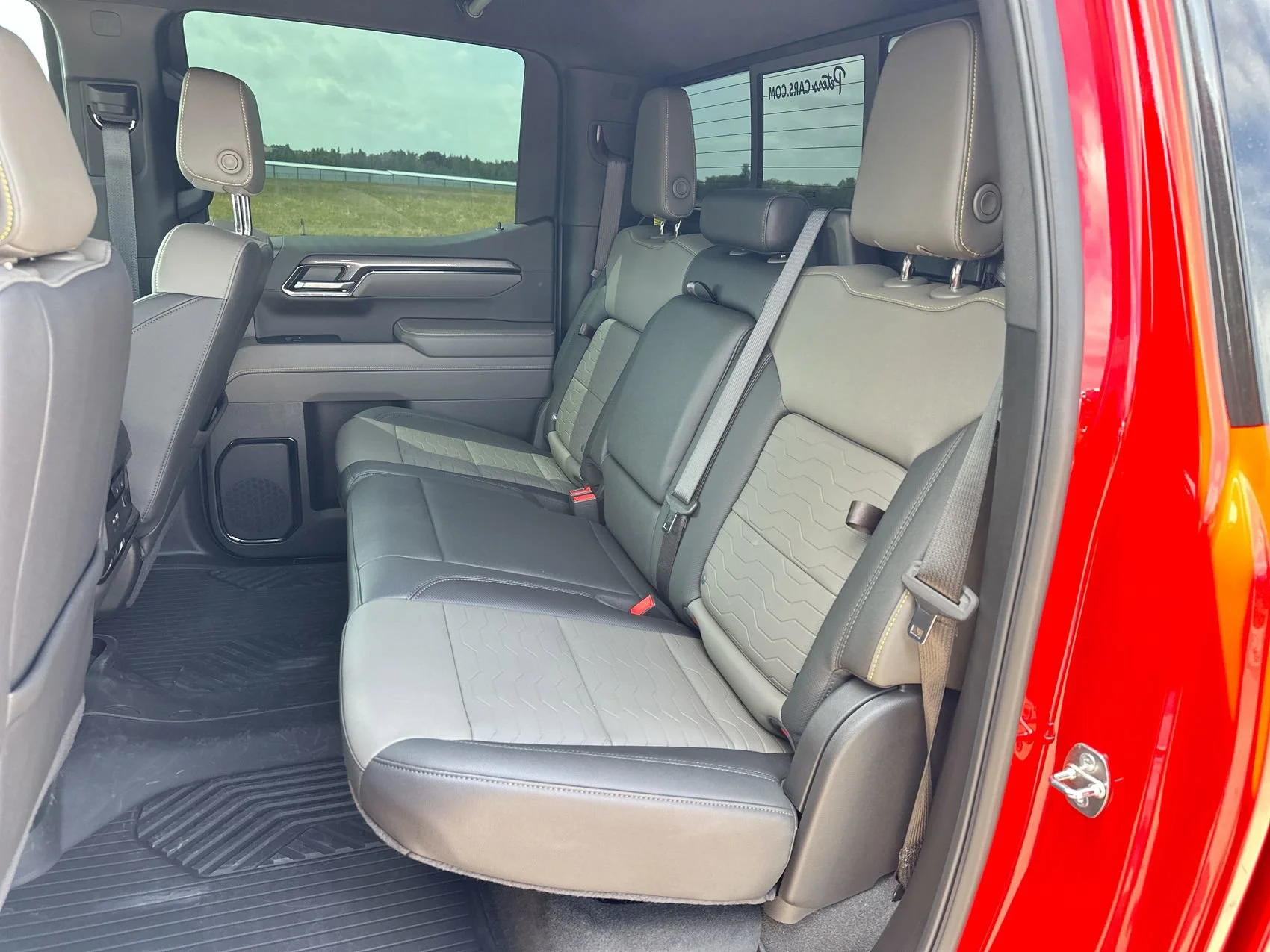 Used 2024 Red Hot Chevrolet ZR2 image 23