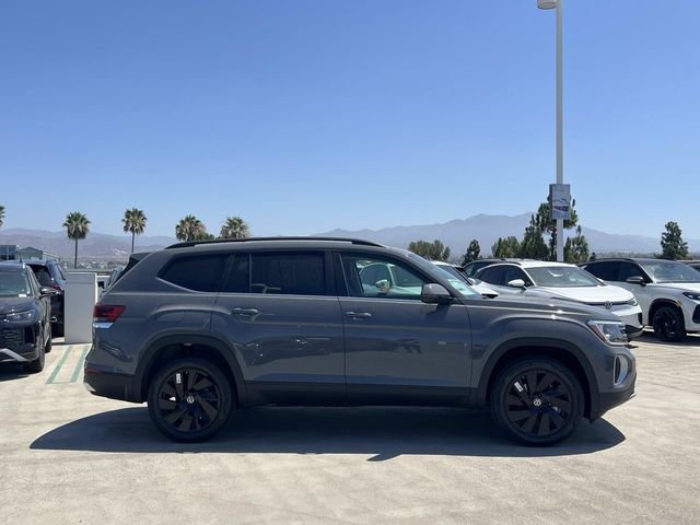 New 2026 Gray Volkswagen SE w/Technology image 30