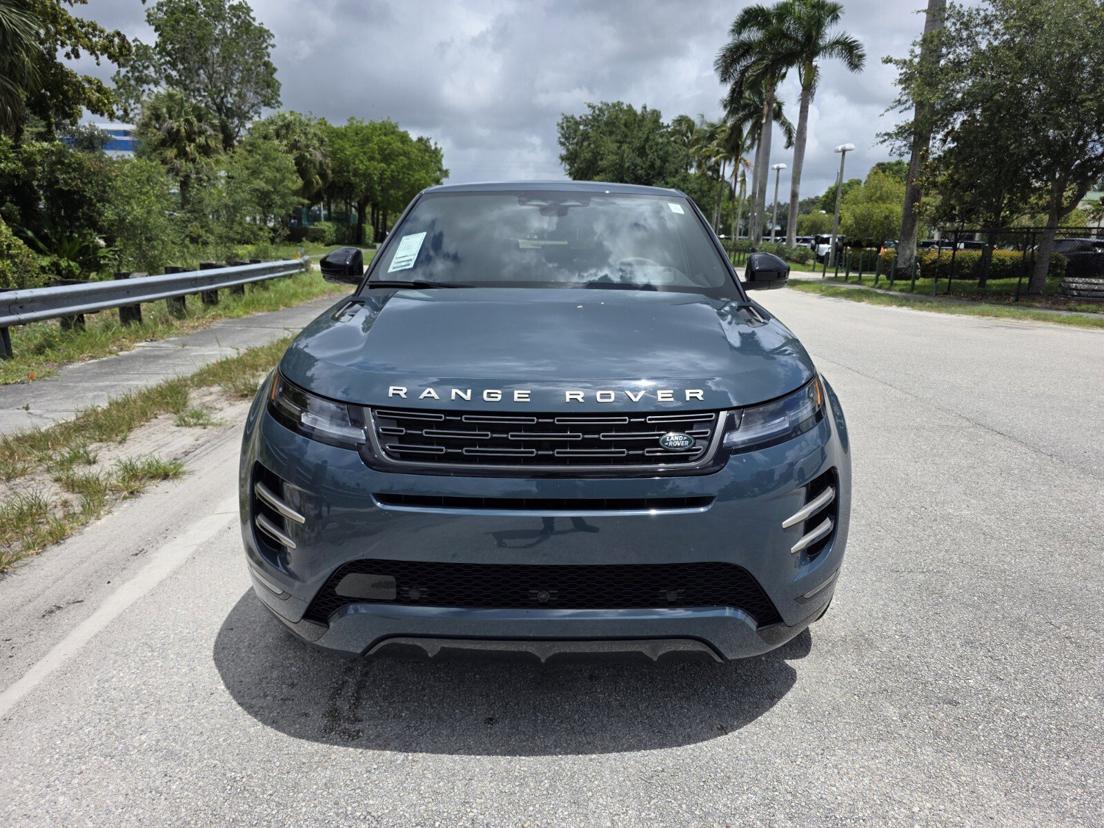 New 2026 Tribeca Blue Land Rover Hoxton Edition image 8