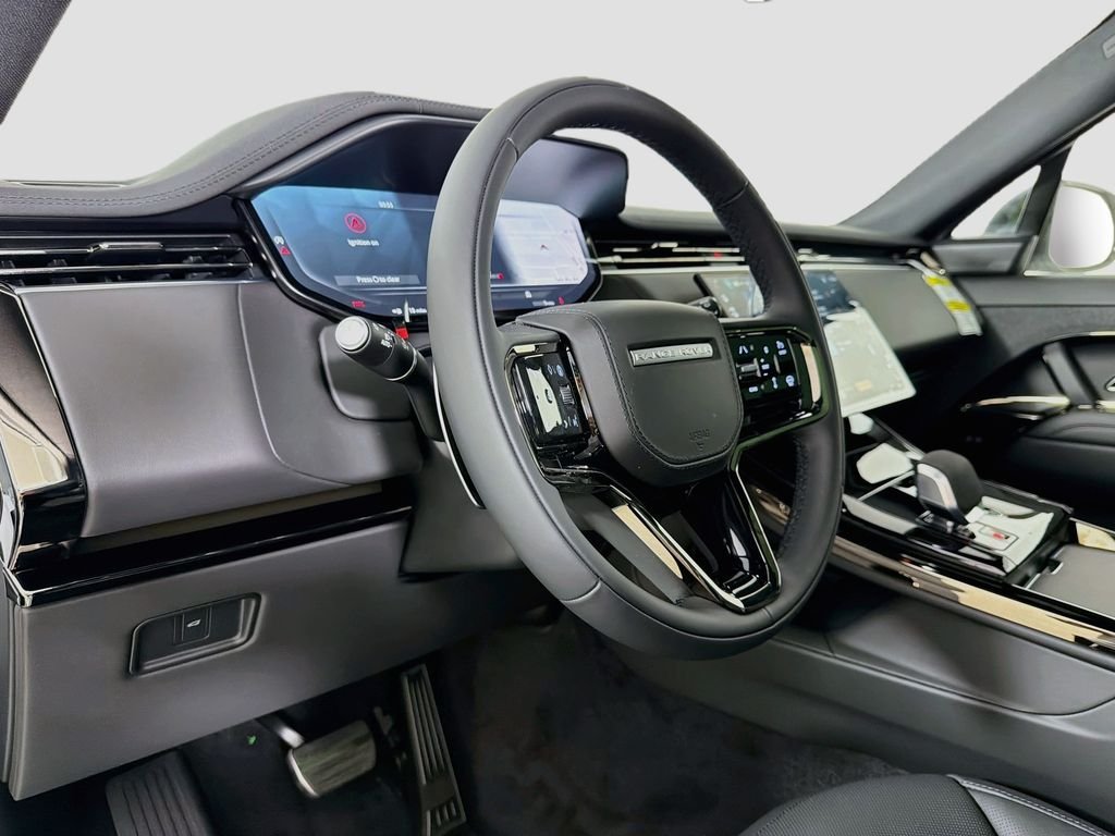 New 2026 Fuji White Land Rover Dynamic SE image 9