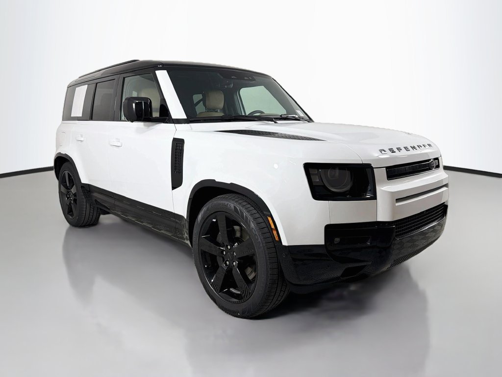 New 2026 Fuji White Land Rover X-Dynamic SE image 3
