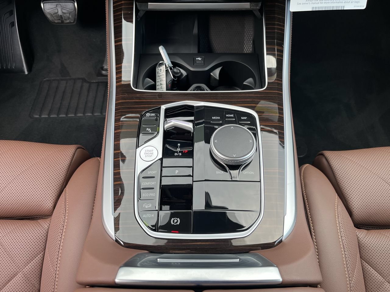 Used 2026 Alpine White BMW xDrive40i image 28