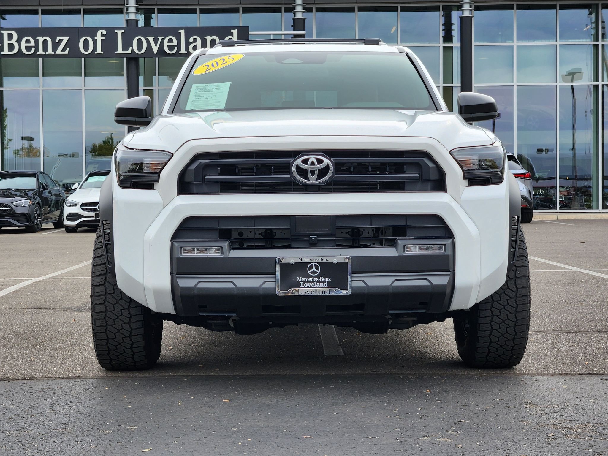 Used 2025 Ice Cap Toyota SR5 image 3
