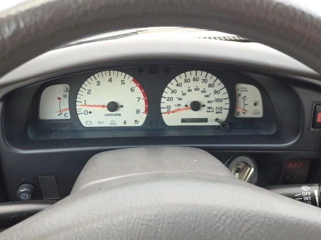 Used 2004 Gray Toyota PreRunner image 22
