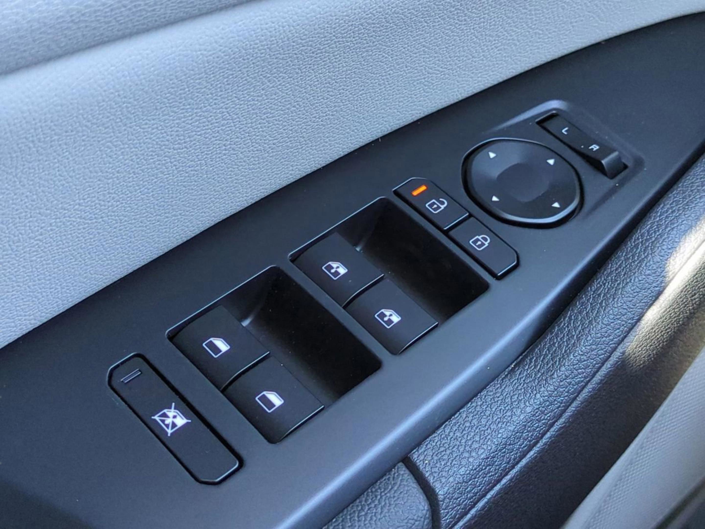 New 2026 Ebony Black Kia EX image 28