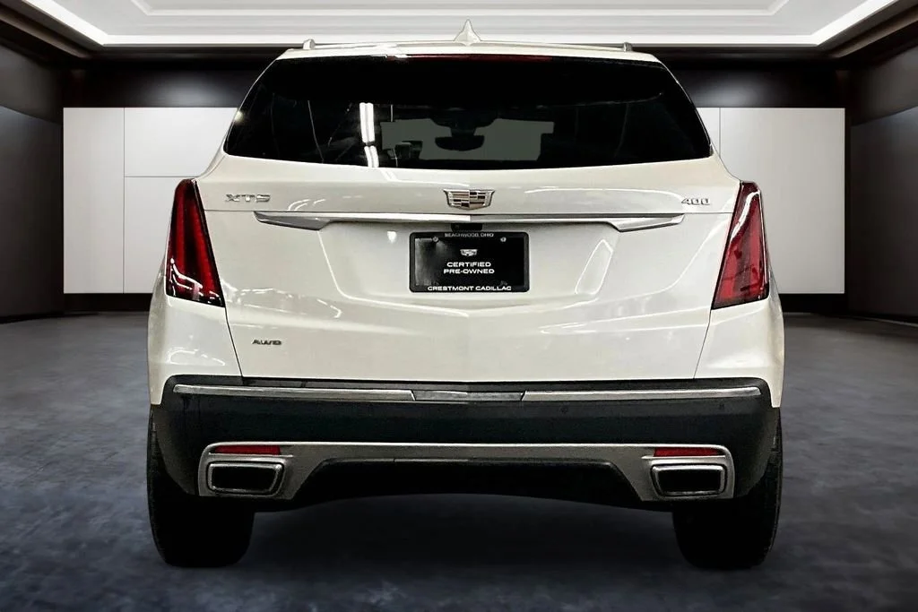 Used 2023 Crystal White Tricoat Cadillac Premium Luxury image 5