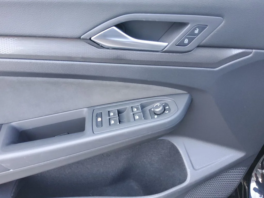 Certified Used 2024 Black Volkswagen S image 12