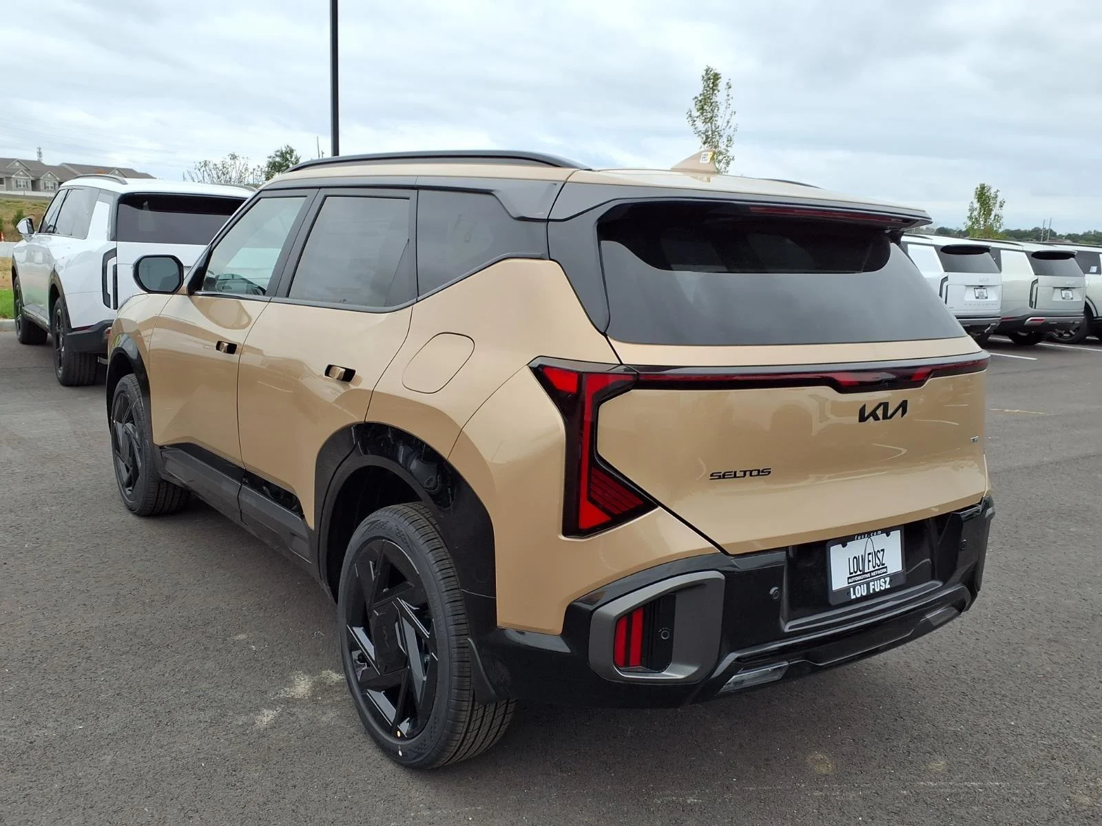 New 2027 Terrain Brown Kia X-Line SX image 16