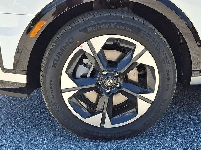 New 2026 White Hyundai Limited image 18