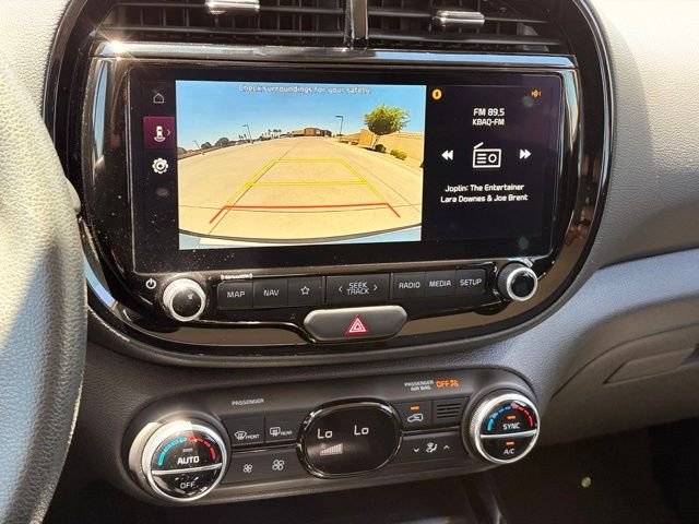 Used 2025 White Kia S image 15