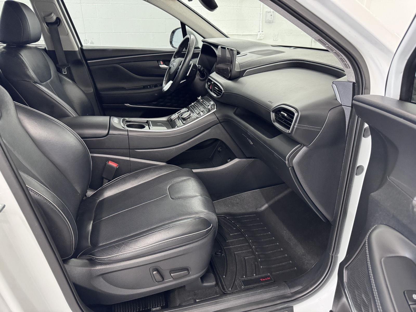 2021 Hyundai Santa Fe Limited - Photo 16