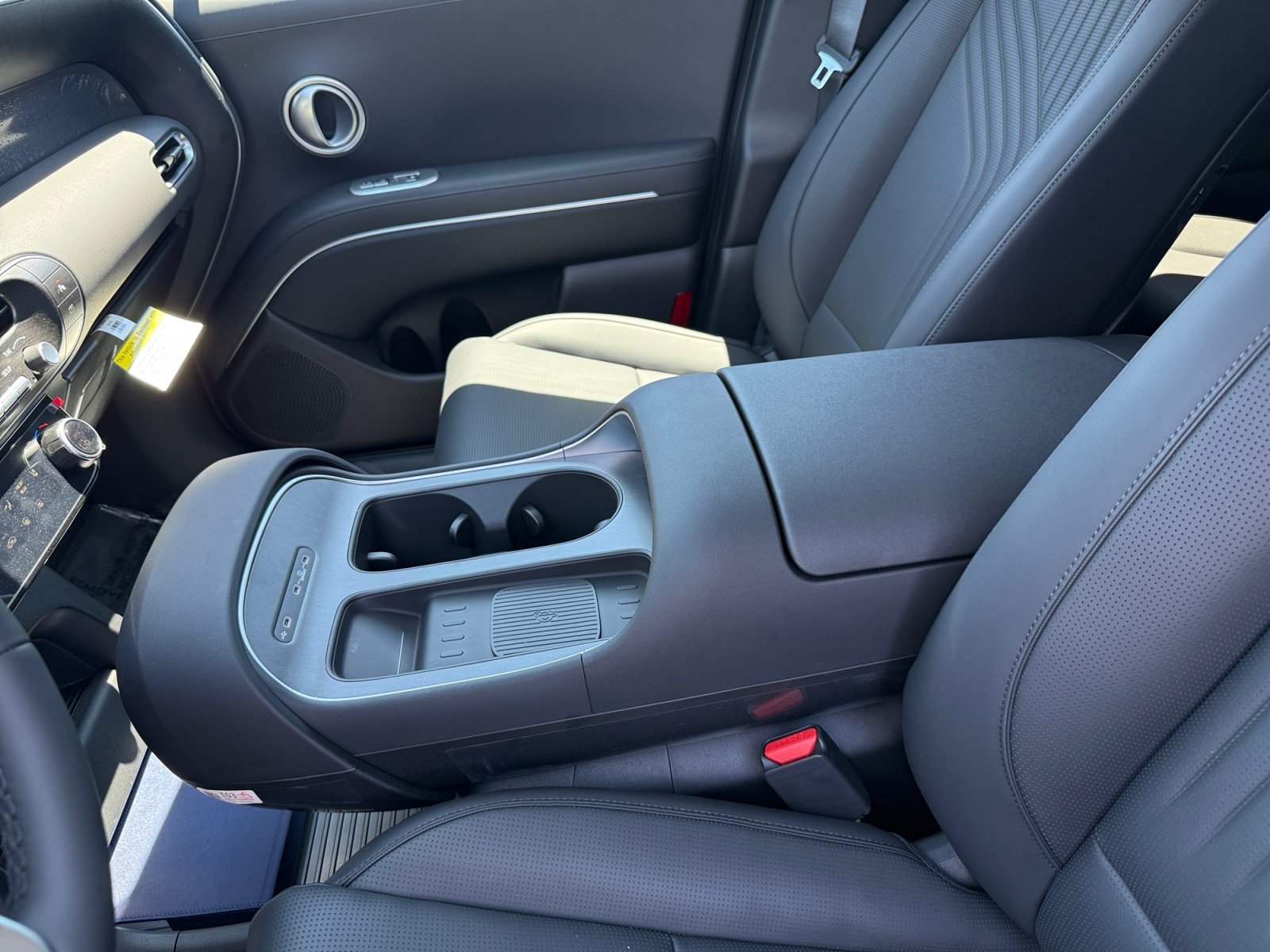 Certified Used 2026 Abyss Black Hyundai SEL image 14